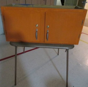 lot 20 image: WALL CUPBOARD AND TABLE