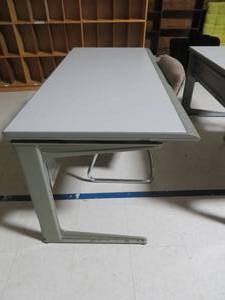 lot 43 image: Grey sciencework desk with chair
