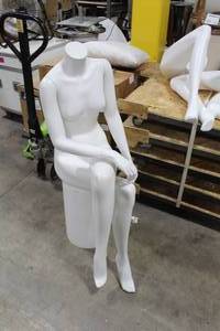 lot 980 image: Sitting Female Mannequin w Pedestal