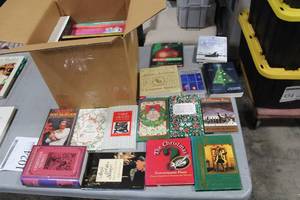 lot 1024 image: Lot of (31) Christmas Books