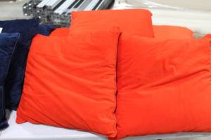 lot 877 image: Lot of (5) Velvet Throw Pillows