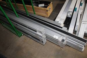 lot 884 image: Lot of AGAM Aluminum Modular Exhibit Displays (on cart)