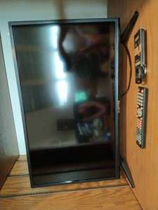 Sceptre 32 TVDVD Payer Combo
