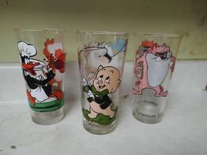 3 Tasmanian Devil glasses