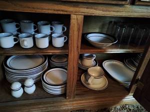Set of dishes