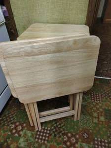 3 TV trays