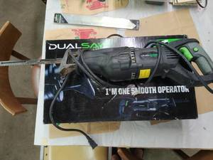 Dual Bladed Reciprocating Saw