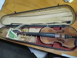 Old Copy of Antonius Stradivarius Violin with Case
