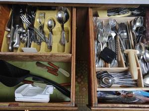 Contents of Kitchen Drawers
