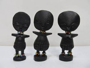 lot 59 image: 3 Carved Wood African Figures