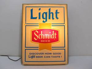lot 108 image: Very Cool Vintage SCHMIDT Lighted Beer Sign