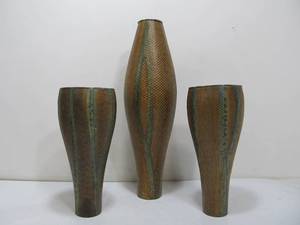 lot 128 image: Matching Set of 3 Snakeskin Vases