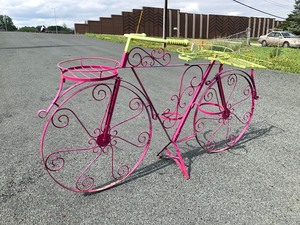 lot 10 image: Large Full Size Metal YardGarden Bicycle Plant Stand