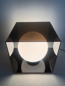 lot 273 image: Mid Century Smoked Lucite Cube Lamp