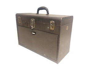 lot 278 image: Heavy Duty Vintage KENNEDY Machinists Tools Chest wTools