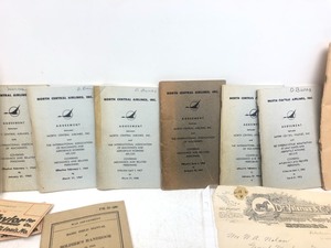 lot 86 image: Large Lot of Vintage Paper Items  Ephemera 