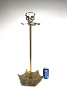 lot 84 image: Vintage Solid Brass Umbrella Stand