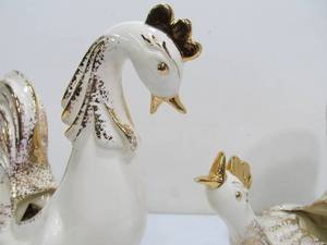 lot 15 image: Pair of Large Vintage 1950s Fighting Roosters
