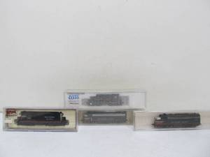 lot 201 image: Lot of 4 N Scale Southern Pacific Locomotive Train Engines