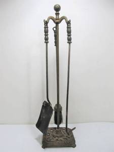 lot 207 image: Antique Gothic Iron Fireplace Tool Set