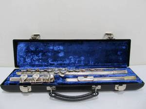 lot 216 image: Vintage ARTLEY Silverplated Flute 
