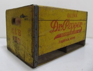 lot 250 image: Old Vintage DR PEPPER Yellow Wooden Soda Crate