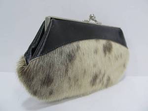 lot 355 image: Small Vintage Genuine Seal Fur Handbag Clutch Purse