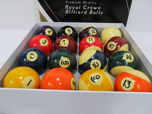 lot 337 image: Complete Set of Billiard Balls