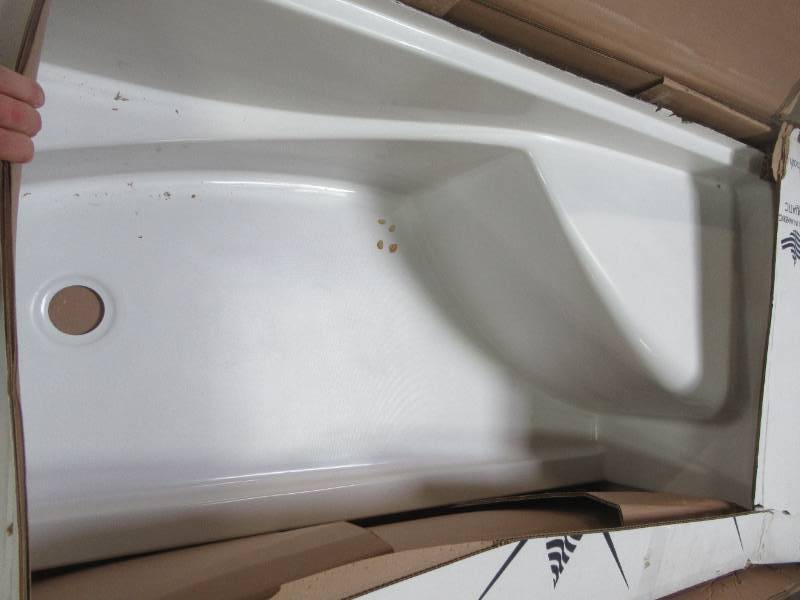 Aquatic Coronado 60 in. x 30 in. Single Threshold Acrylx Applied Acrylic Shower Pan with Left Drain, Right Seat in White, Slight damage on tile flange.