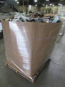 WHOLESALE MIXED PALLET OF MISCELLANEOUS TOOLS, BUILDING MATERIALS HOME DECOR AND MORE