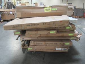 WHOLESALE MIXED PALLET OF SHOWER PANELS AND DOORS