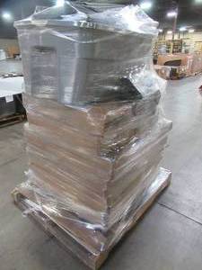 WHOLESALE MIXED PALLET OF MISCELLANEOUS FURNITURE AND FUNITURE PARTS