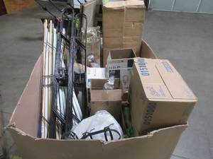 WHOLESALE MIXED PALLET OF MISCELLANEOUS JANITORIAL ITEMS, (PlungerBroomMop Handles, Foaming sanitizing Soap replacements, Paper Towels) and More