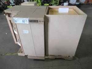 WHOLESALE MIXED PALLET OF MISCELLANEOUS UNFINISHED KITCHEN CABINETS