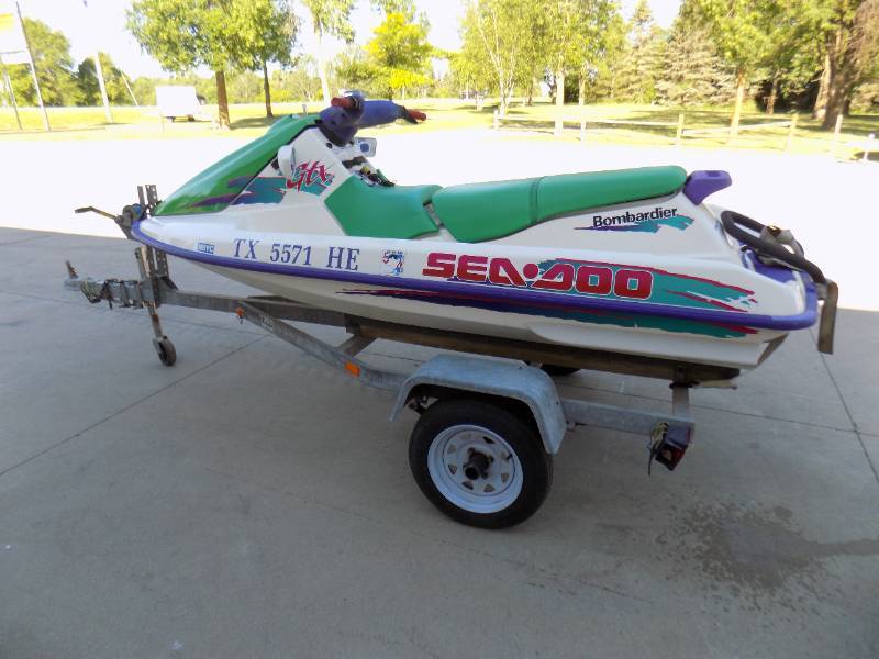 lot 4 image: 1994 Sea-DooBombardier & Trailer Package