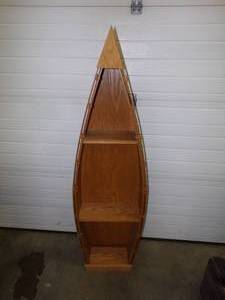 lot 16 image: Canoe Shelf