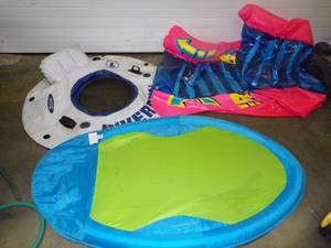 lot 31 image: Inflatable Water Toys