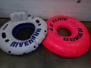 lot 32 image: Inflatable Water Toys