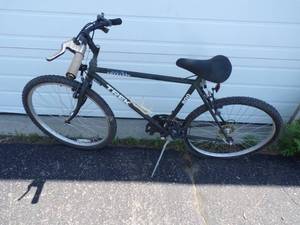 lot 90 image: Antelope Trex Bike