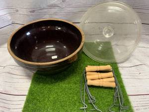 lot 33 image: 9Stoneware Bowl with Lid & 6ea Jar Handles