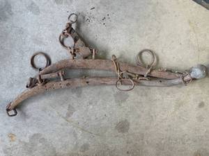 lot 41 image: Antique Pair of Horse Hames