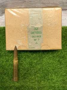 lot 42 image: 32 Rounds .303 Ammo Ammunition From 1950s