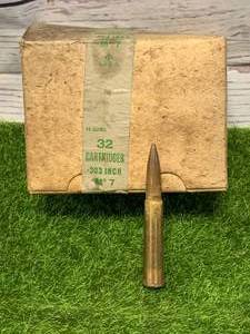 lot 43 image: 32 Rounds .303 Ammo Ammunition From 1950s