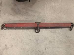 lot 56 image: Antique Primitive Horse Yolk 37 Long