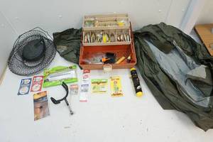 lot 21 image: Fishing supplies