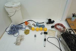 lot 22 image: Boating accessories