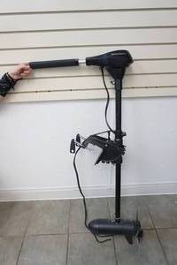 lot 87 image: Trolling motor