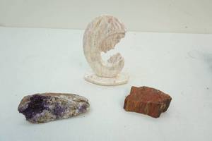 lot 121 image: Rocks
