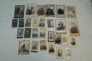 lot 129 image: Vintage portraits