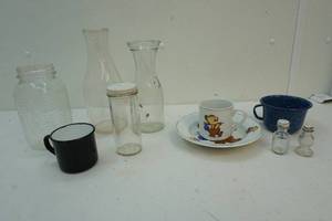 lot 133 image: Glassware